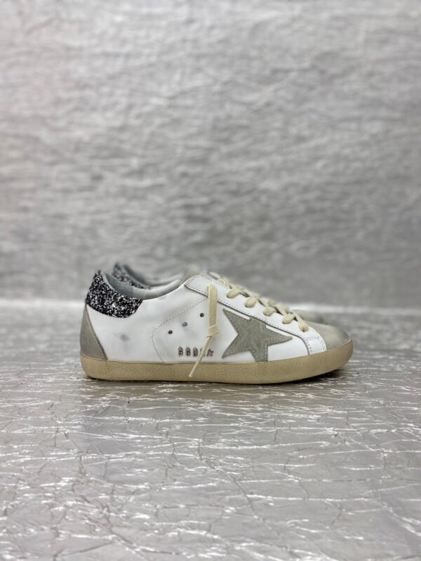 Golden Goose Casual dirty shoes