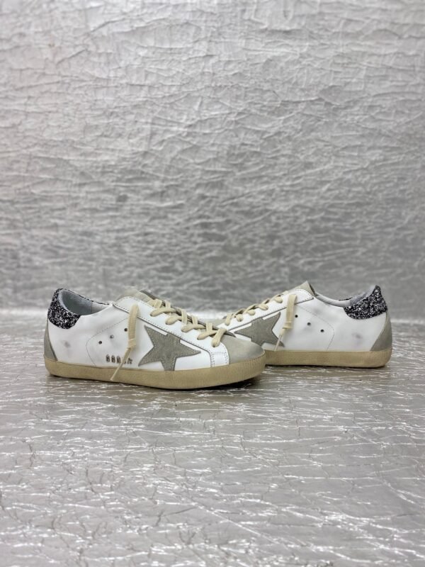 Golden Goose Casual dirty shoes