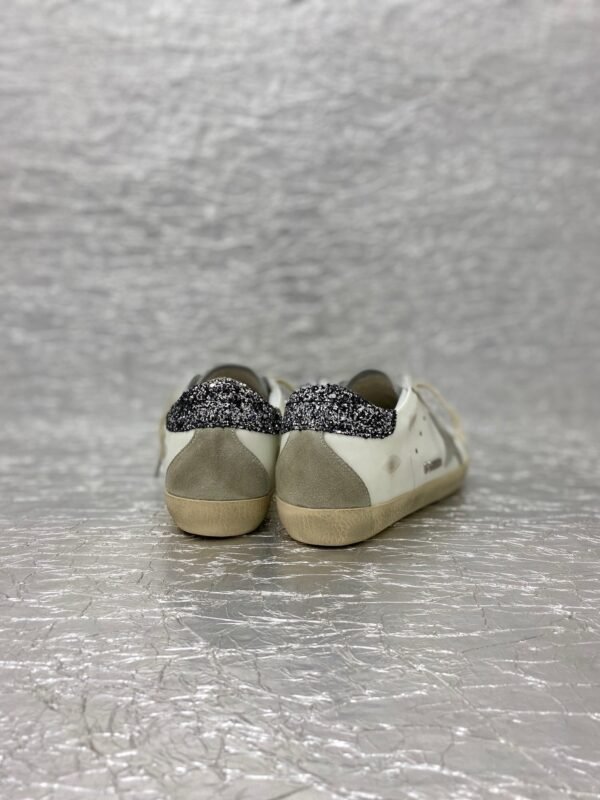 Golden Goose Casual dirty shoes