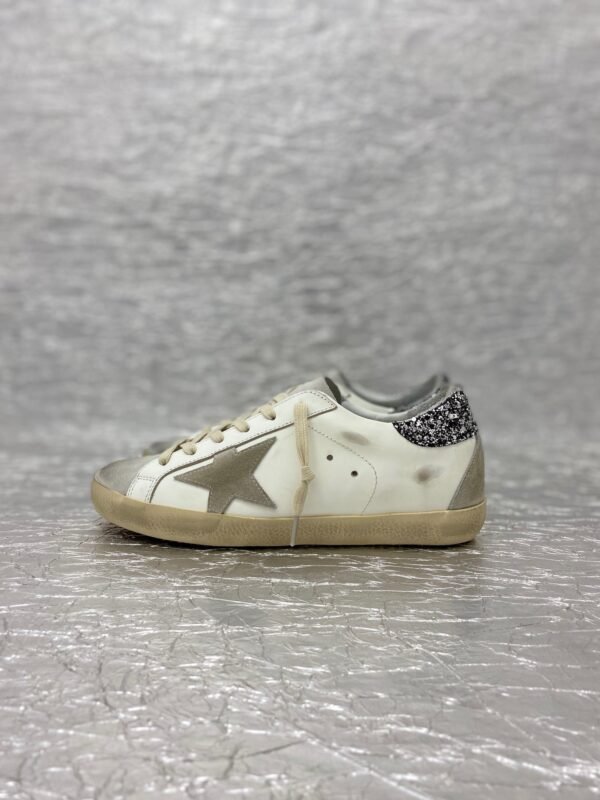 Golden Goose Casual dirty shoes