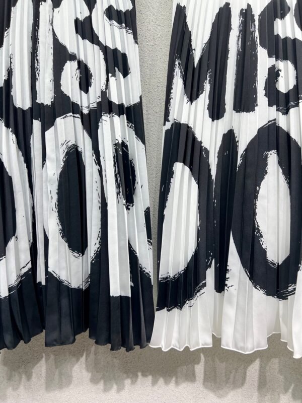 DIOR Skirt Luxury Edition