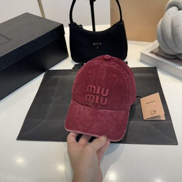 miumiu baseball cap