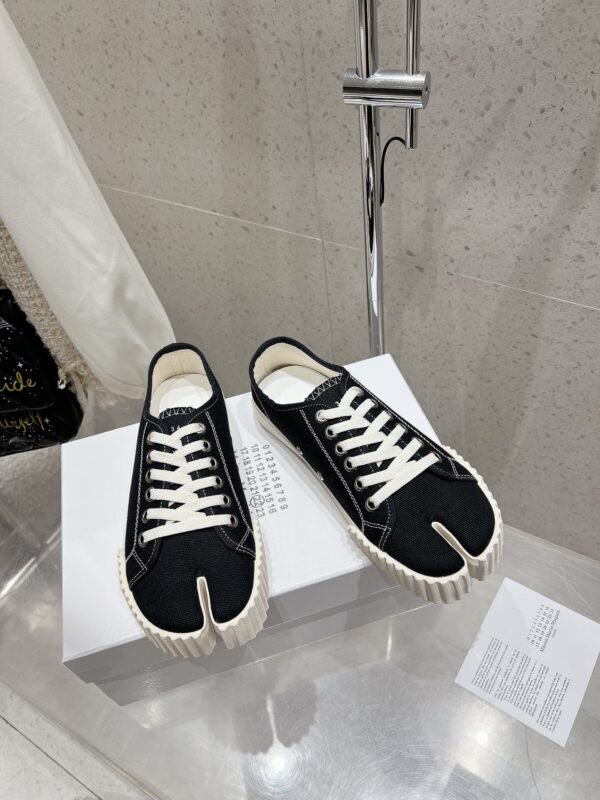 Maison Martin Margiela Couple casual shoes