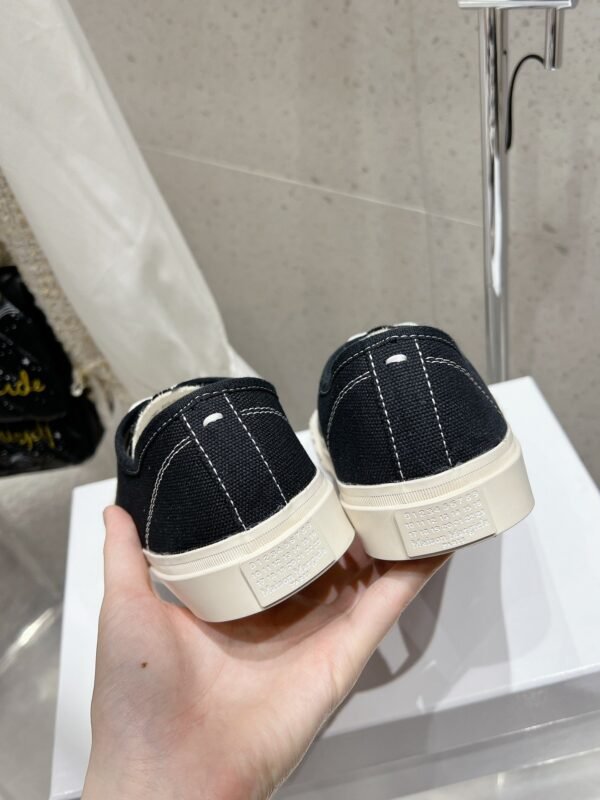 Maison Martin Margiela Couple casual shoes