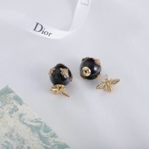 微信图片_20250322154727.jpg DIOR Bee Stud Earrings