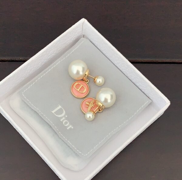 DIOR Pearl Powder Earrings