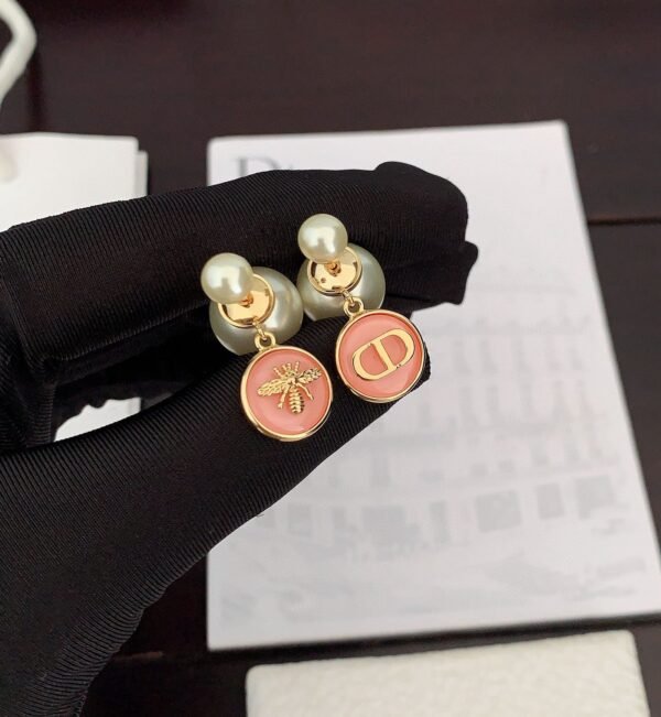DIOR Pearl Powder Earrings