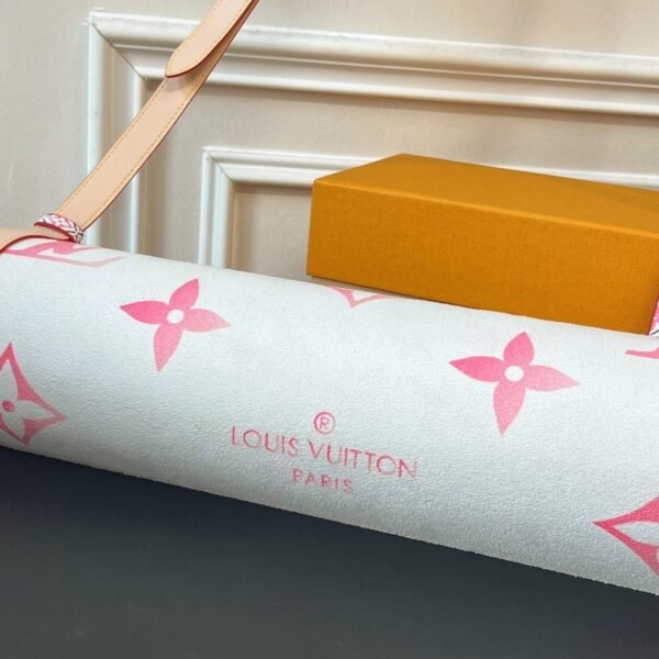 Louis Vuitton Yoga Mat 180x66x0.4cm