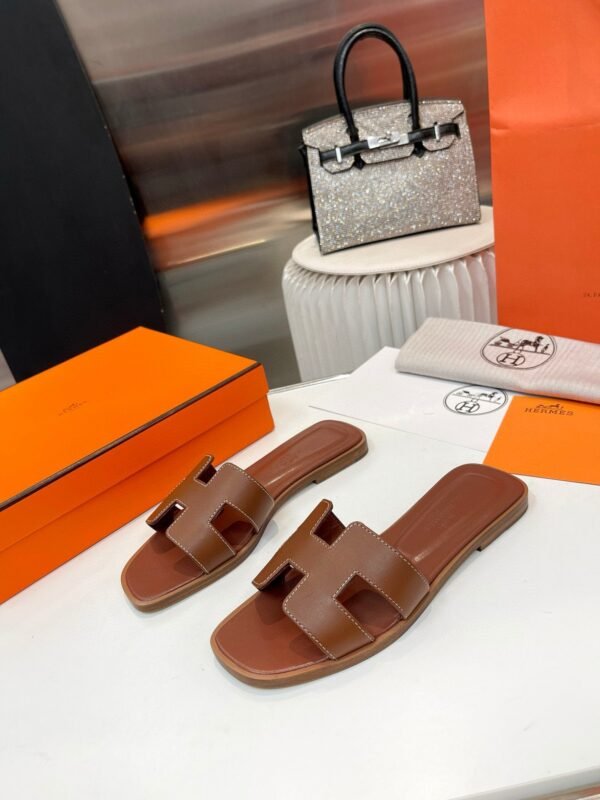 Hermès Slippers Premium Edition  Summer