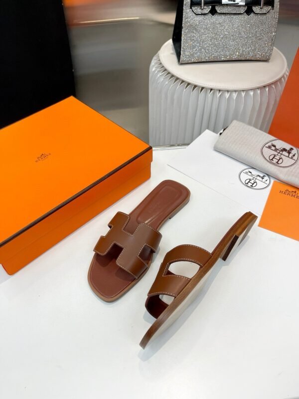 Hermès Slippers Premium Edition  Summer