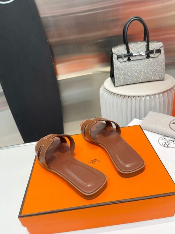 Hermès Slippers Premium Edition  Summer