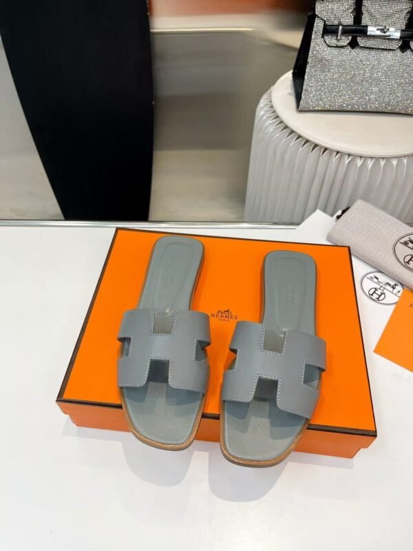 Hermès Slippers Premium Edition  Summer