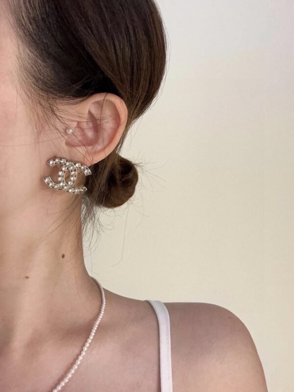 Chanel Earrings Premium