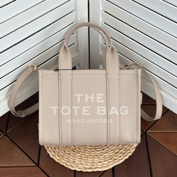 MARC JACOBS Medium leather tote bag 34×15 x 27cm