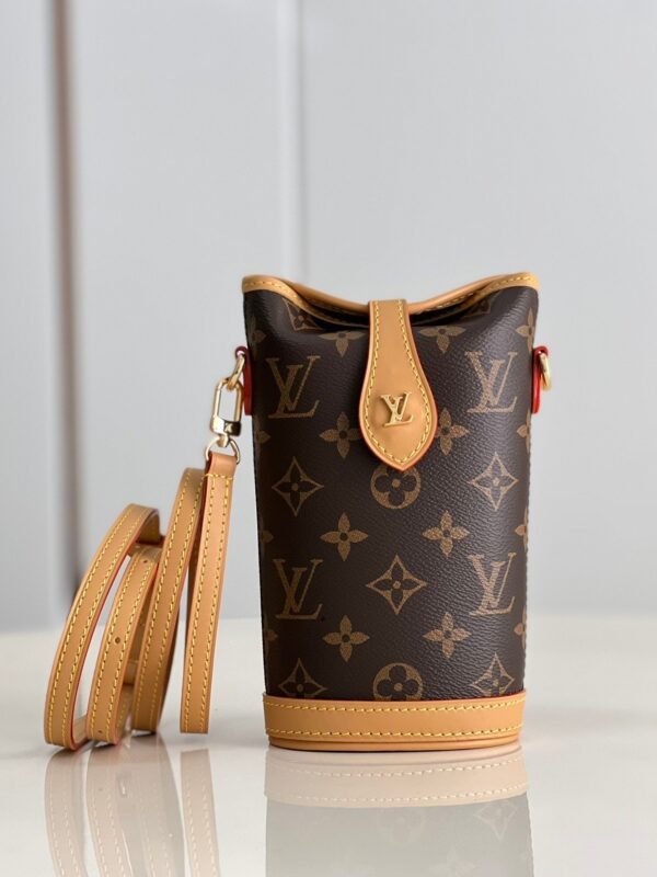 Louis Vuitton Ice Cream Cone Bag Mini Bag 14.5x18x6.5cm