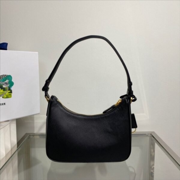 PRADA Women’s Underarm Bag 22x18x6cm