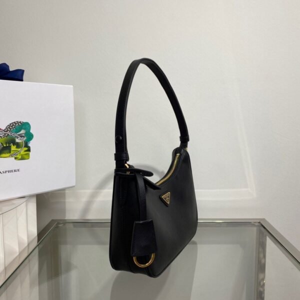 PRADA Women’s Underarm Bag 22x18x6cm