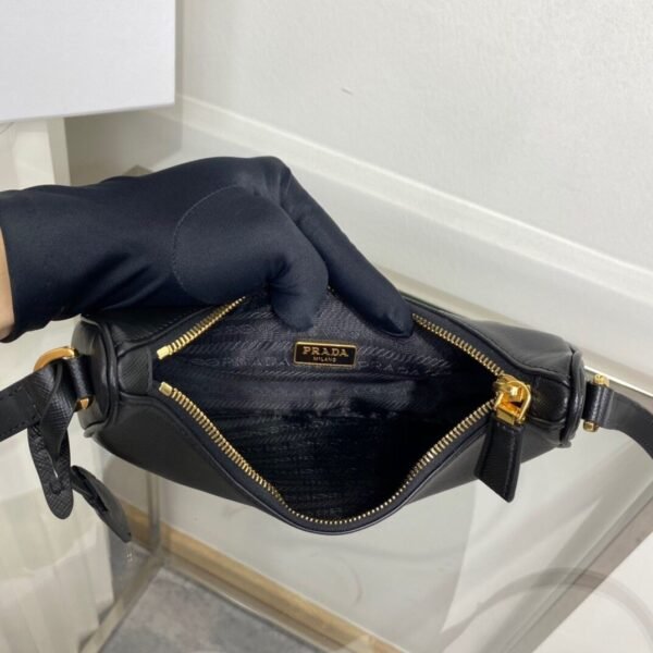 PRADA Women’s Underarm Bag 22x18x6cm