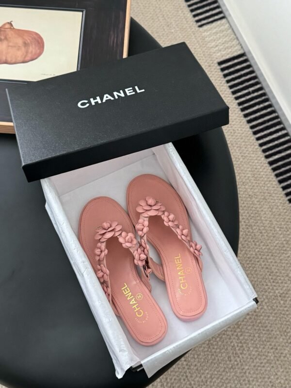 Chanel Slippers Premium Edition