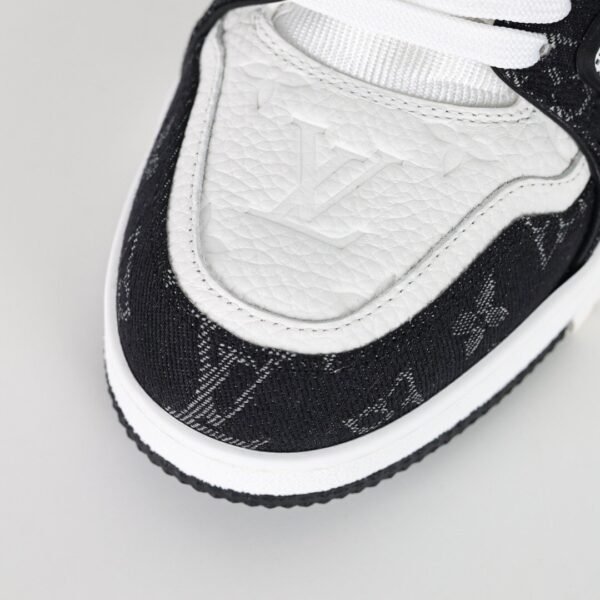 Louis Vuitton Trainer Sneaker Low Premium Edition