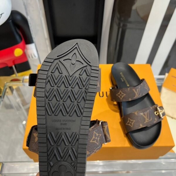 Louis Vuitton Summer Slippers