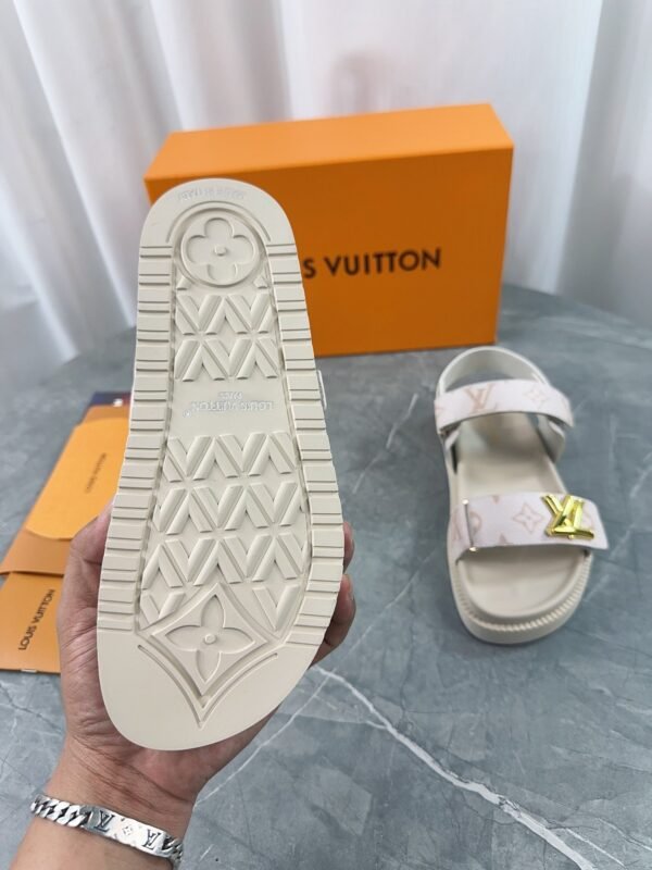 Louis Vuitton New Summer Sandals 35-45