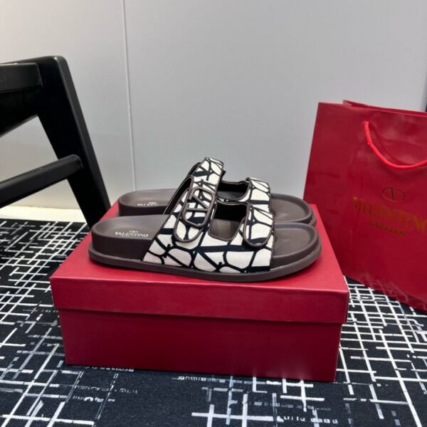 Valentino V-buckle Velcro sandals slippers