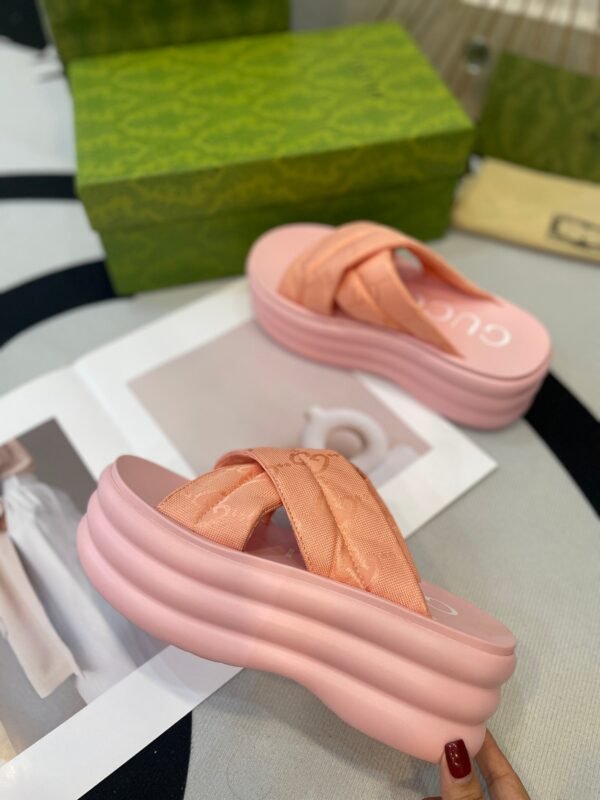 GUCCI new waterproof thick-soled slippers