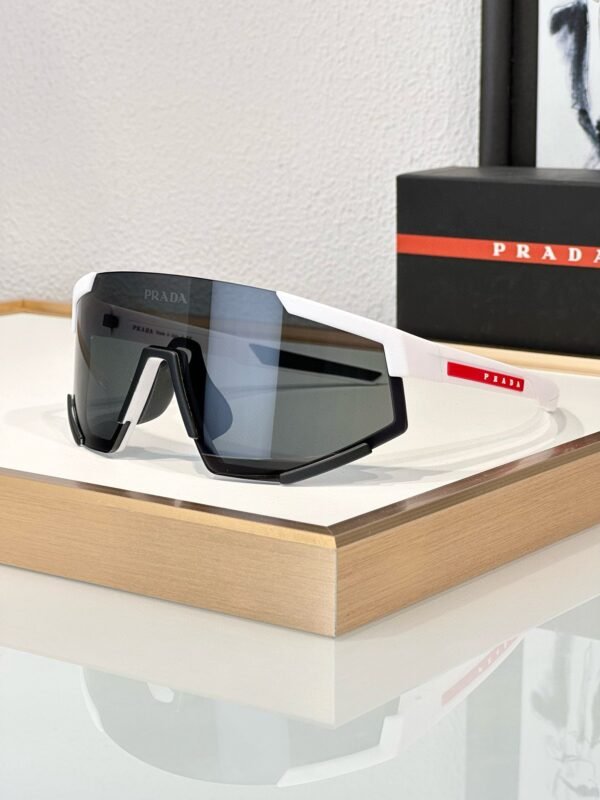 PRADA Sunglasses Premium Size: 130