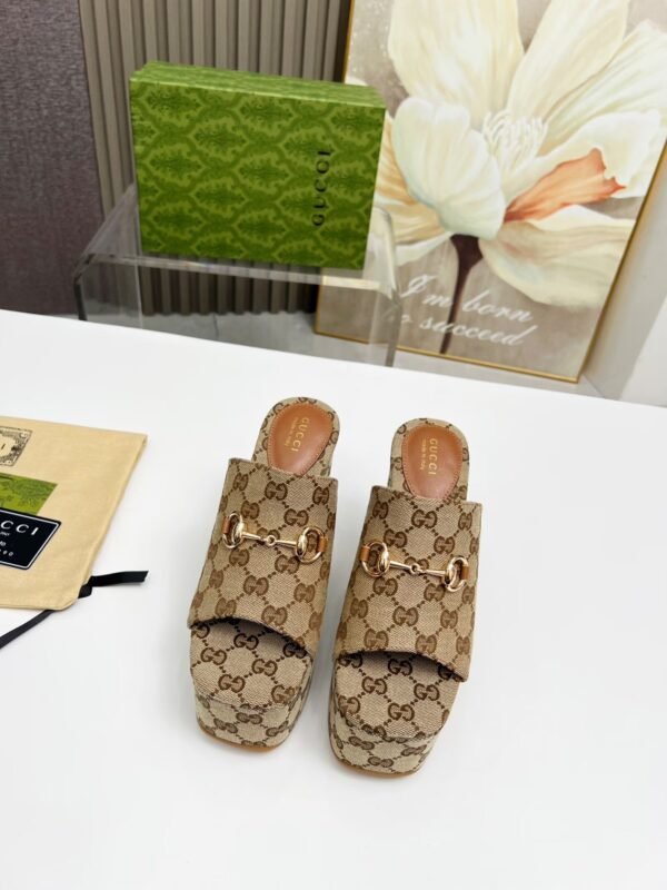 GUCCI new thick-soled slippers height 11cm