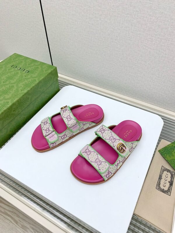 GUCCI new summer sandals canvas fabric
