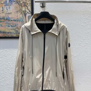 Moncler counter style hooded sun protection jacket Premium