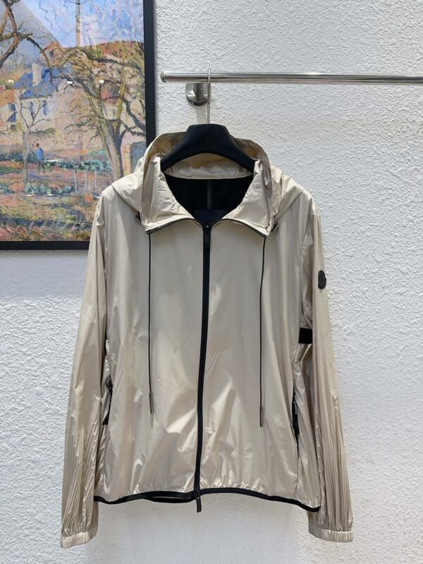Moncler counter style hooded sun protection jacket Premium