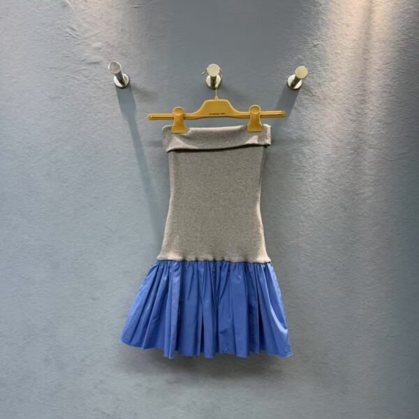 miumiu 2025 new knitted tube top pleated skirt