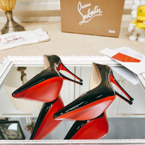 Christian Louboutin Spring and Summer High Heels Patent Leather + Cowhide Material Premium Version Heel Height 8cm-10cm