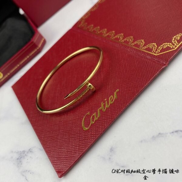 Cartier nail bracelet without diamond style advanced version