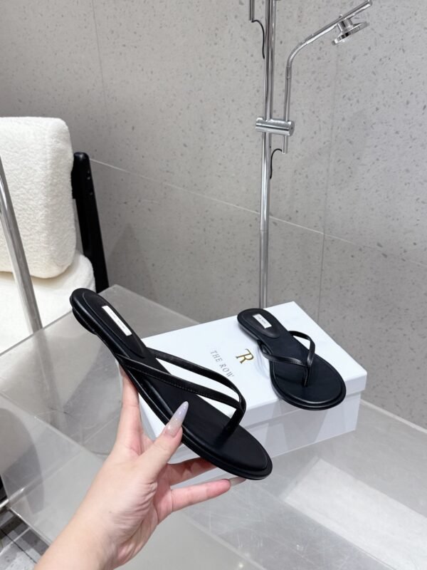 THE ROW 2025 Summer New Simple Flip-Flops
