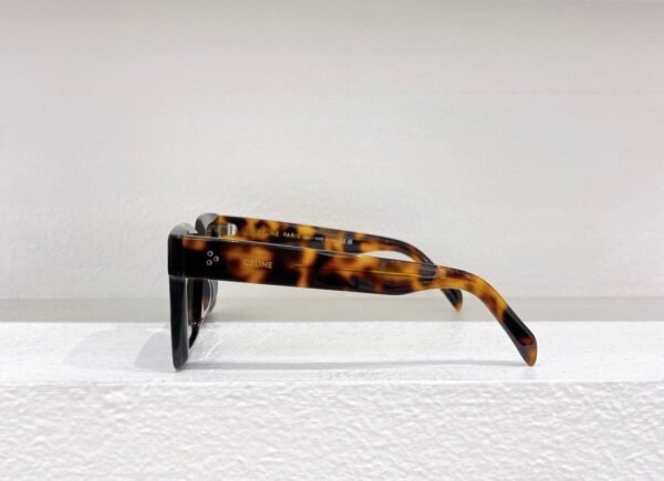 Celine sunglasses premium edition SIZE: 52-21-14