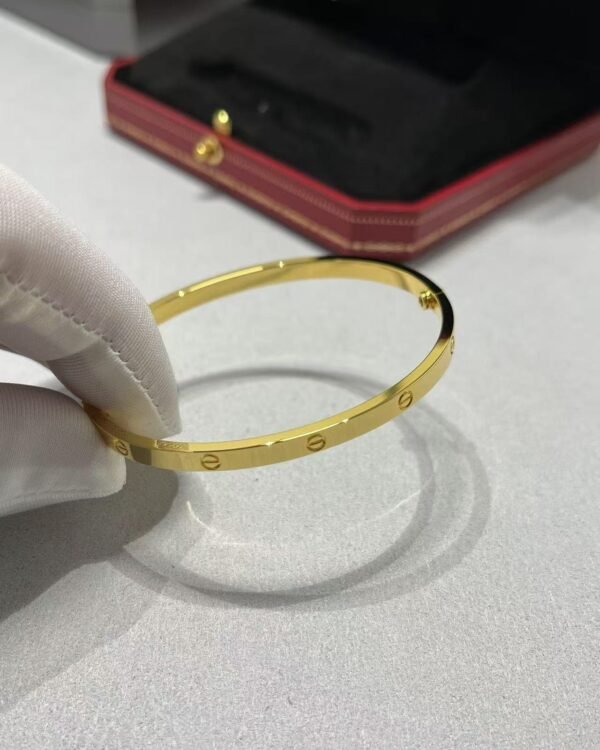 Cartier bracelet narrow version without diamonds high-end version 1:1