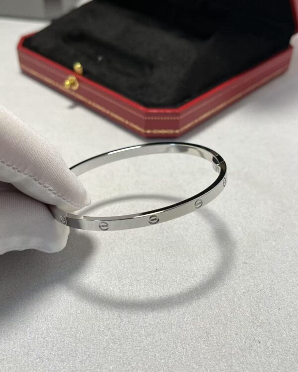 Cartier bracelet narrow version without diamonds high-end version 1:1