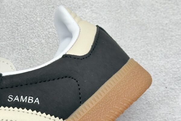 Adidas SAMBA casual shoes