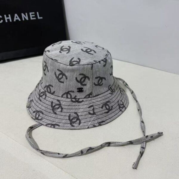 Chanel bucket hat