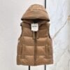 MaxMara The latest autumn and winter simple hooded down vest H version design