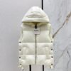 MaxMara The latest autumn and winter simple hooded down vest H version design