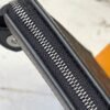Louis Vuitton Men’s Pochette Voyage Clutch Handbag 26 x 20 x 5CM