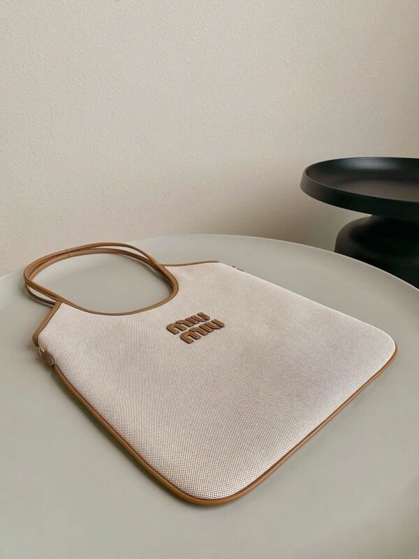 miumiu new hobo tote bag autumn and winter series with advanced version size 35×40
