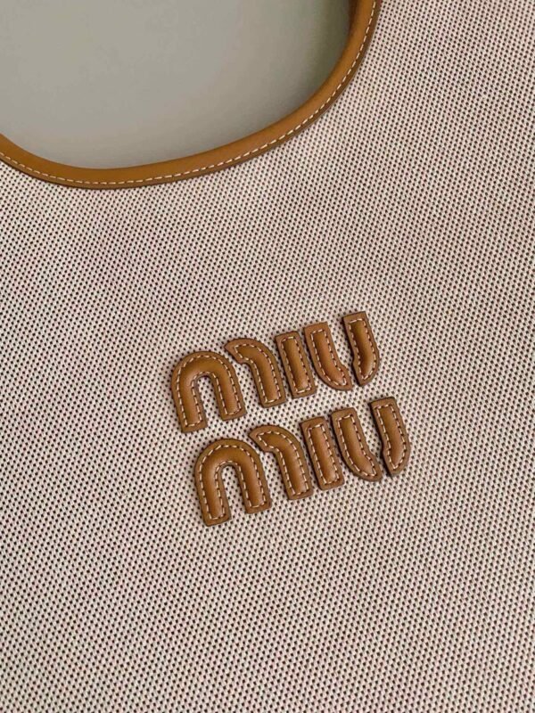 miumiu new hobo tote bag autumn and winter series with advanced version size 35×40