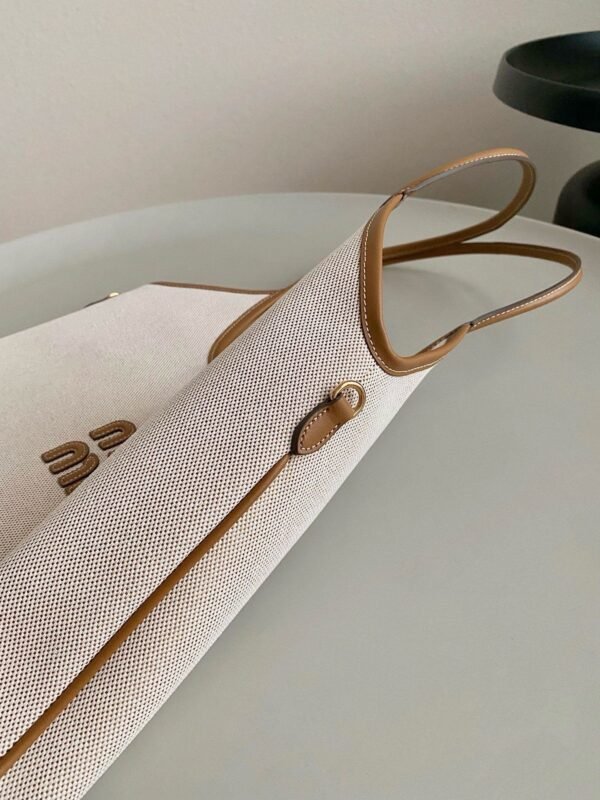 miumiu new hobo tote bag autumn and winter series with advanced version size 35×40
