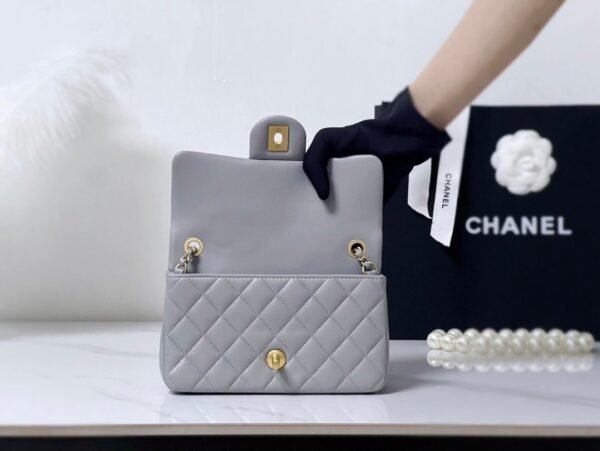 Chanel new small golden ball mini light gray bag top quality1：1 size 13x20x7cm