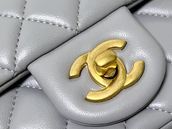Chanel new small golden ball mini light gray bag top quality1：1 size 13x20x7cm